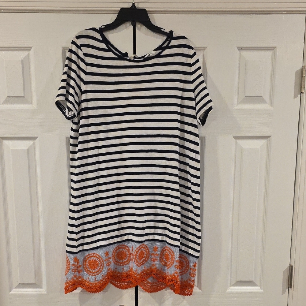 Crown & Ivy Navy and White Striped Top